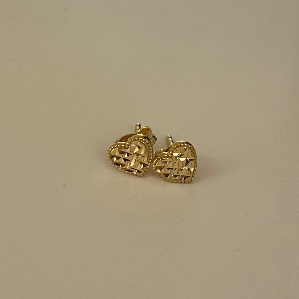 18K Yellow Gold Heart  Earring