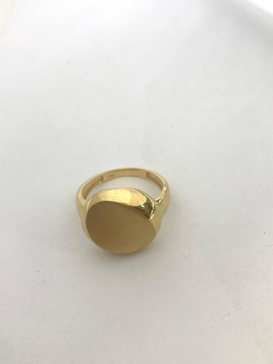 18K Yellow Gold  Ring