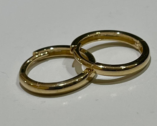 14K Yellow Gold Hoop Earring