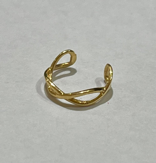 18K Yellow Gold  Piercing