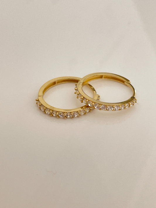 18K Yellow Gold Hoop Earring with CZ