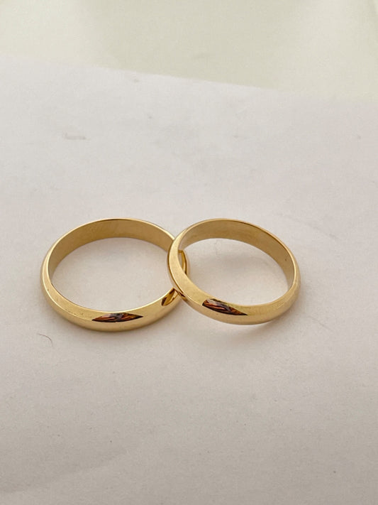 14K Yellow Gold  Wedding Band