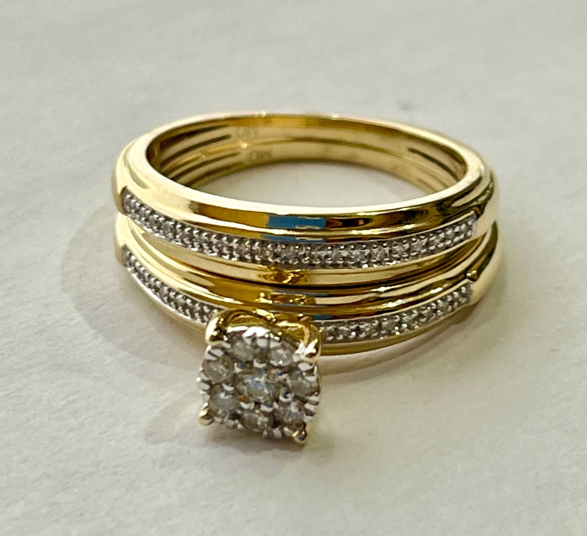 14K Yellow Gold  Engagement Ring with Diamond