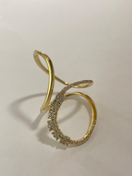 18K Yellow Gold  Ring with Diamond