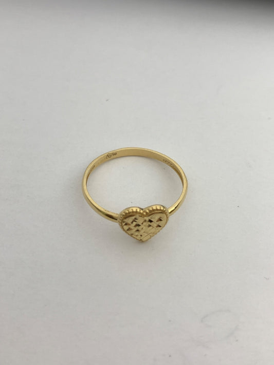 18K Yellow Gold Heart Ring