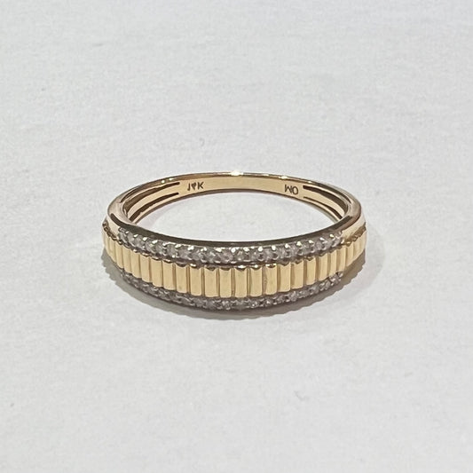 14K Yellow Gold  Wedding Band with Diamond