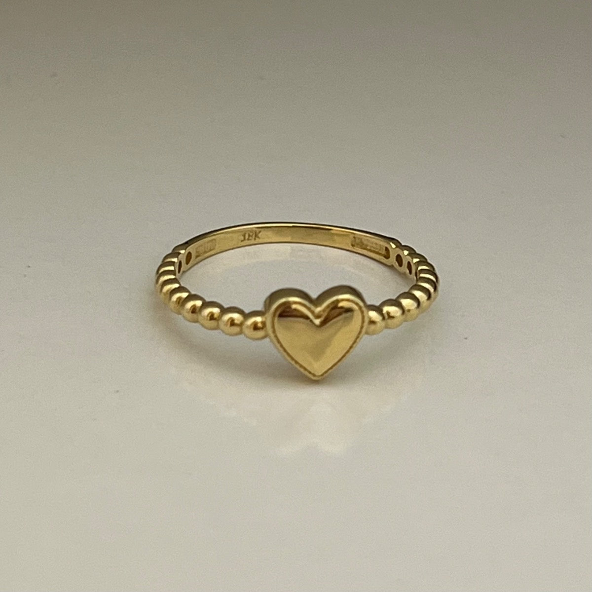 18K Yellow Gold Heart  Ring