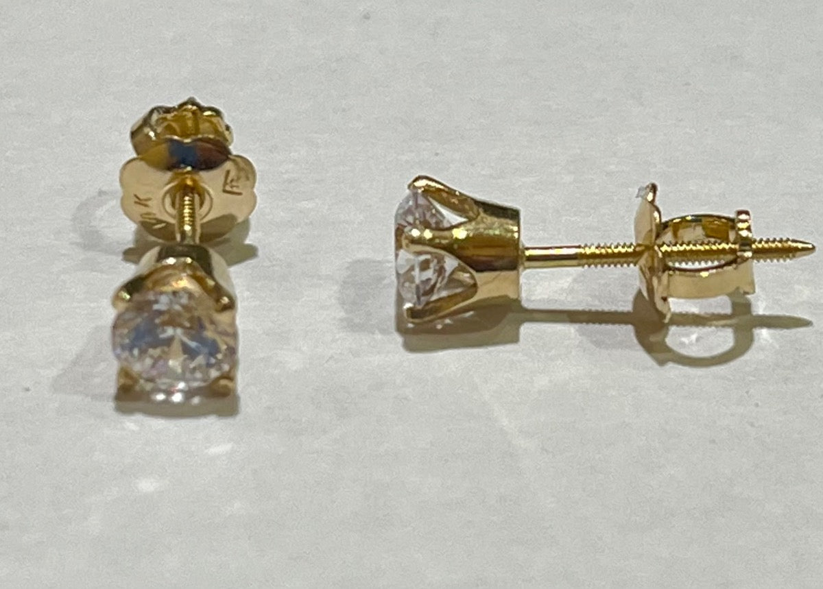 14K Yellow Gold Studs  Earring with CZ