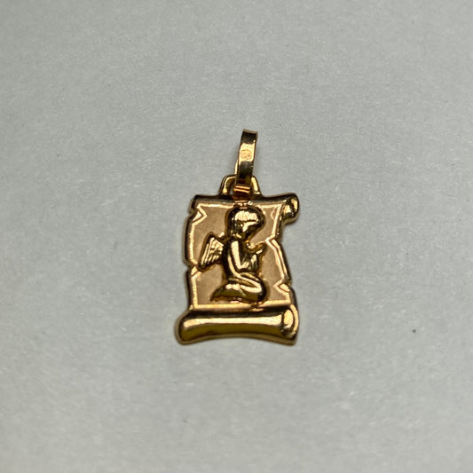 18K Yellow Gold  Charm