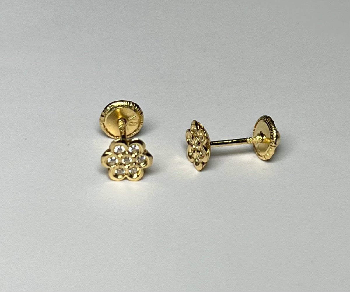 18K Yellow Gold Flower  Earring with CZ