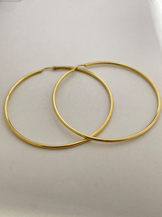 18K Yellow Gold Hoop Earring