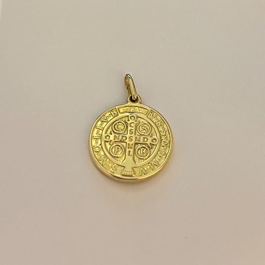 18K Yellow Gold “São Bento” Pendant