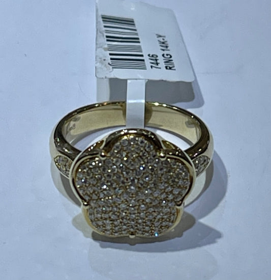 14K Yellow Gold  Ring with Diamond