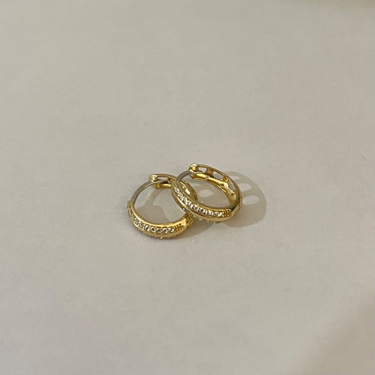 18K Yellow Gold Hoop Earring with CZ