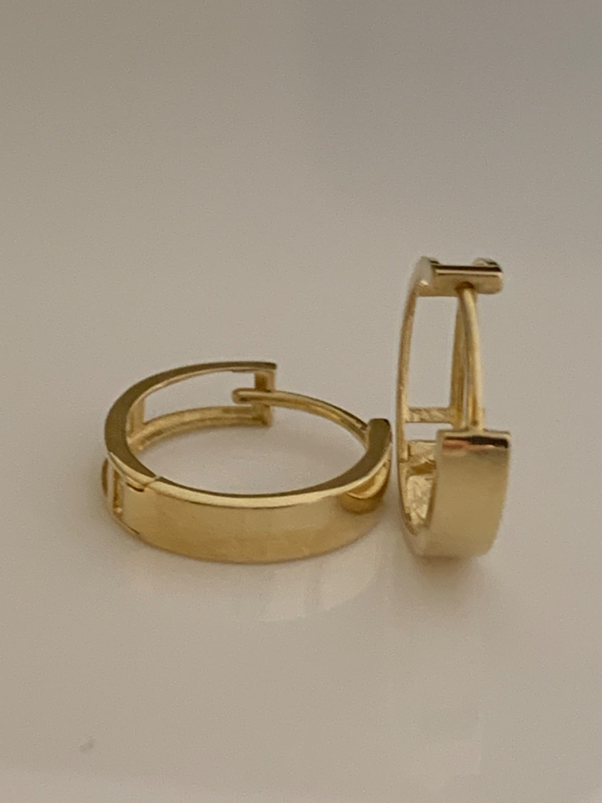 14K Yellow Gold Hoop Earring with CZ