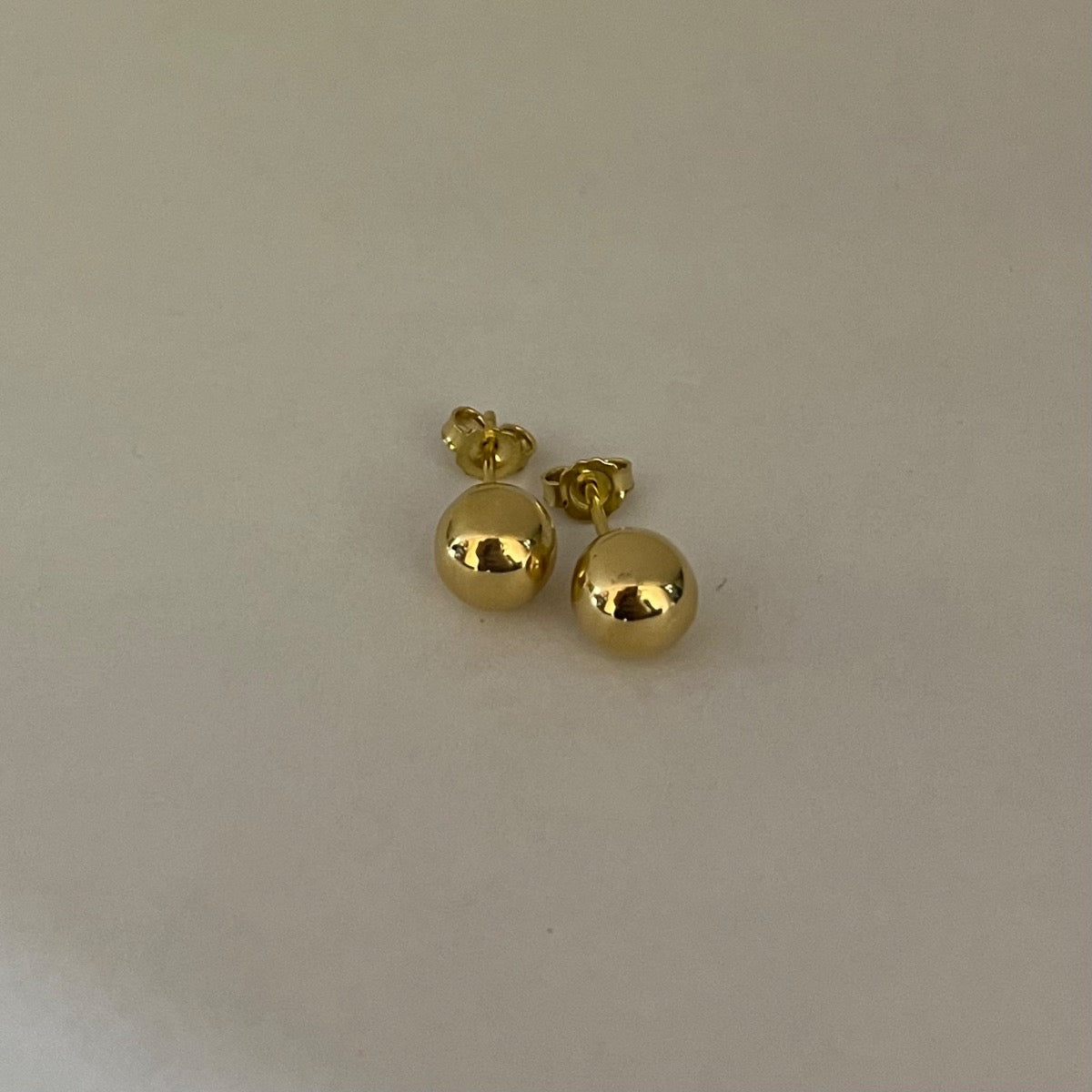 18K Yellow Gold Ball  Earring