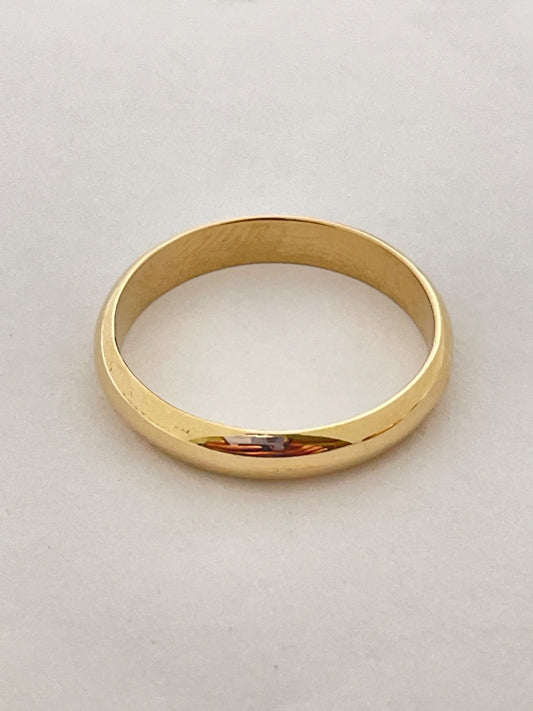 14K Yellow Gold  Wedding Band