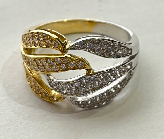 19K Two-Tone Gold  Ring with Moissanite