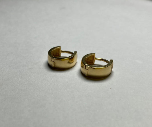 18K Yellow Gold  Earring