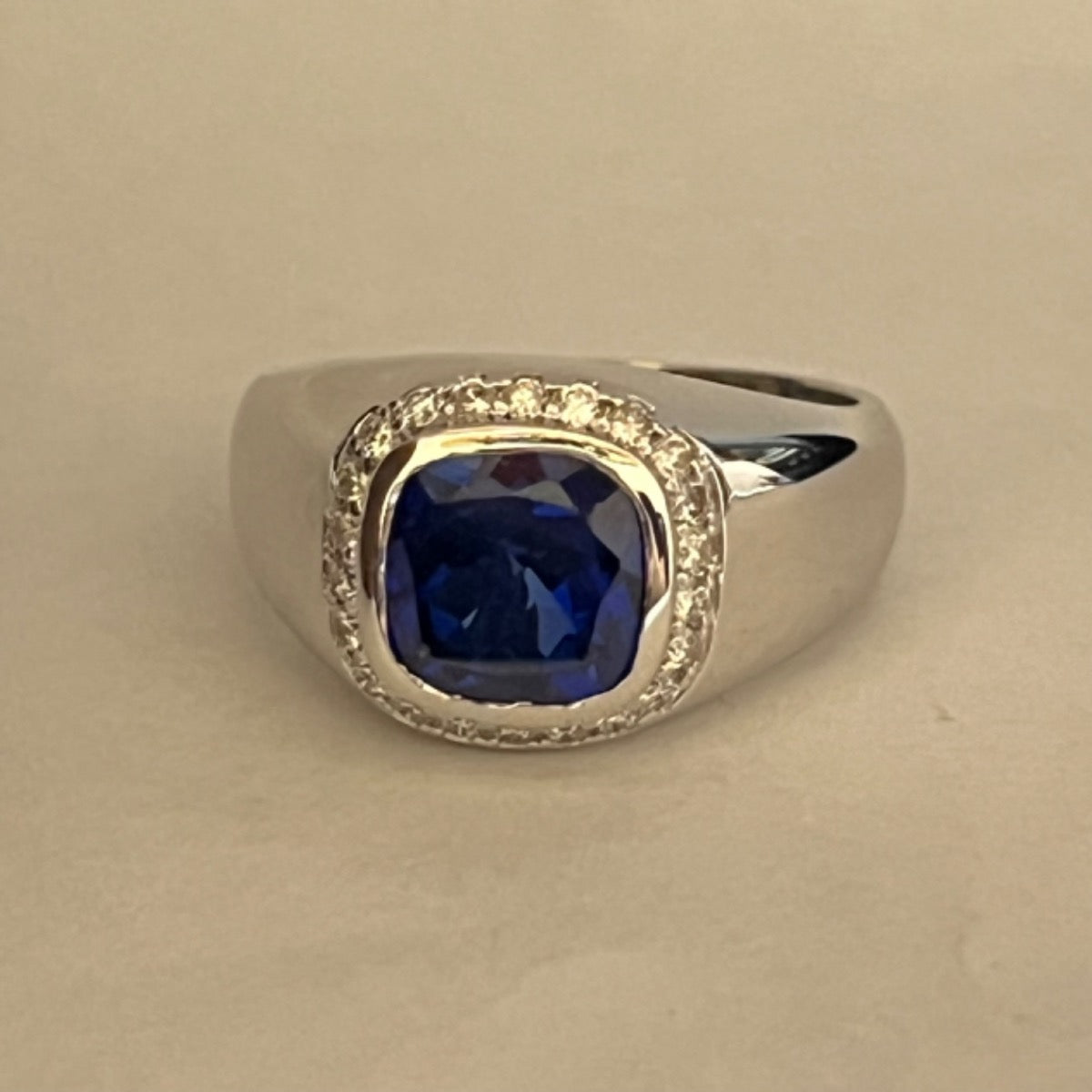 14K White Gold  Men's Ring with Sapphire and Diamond
