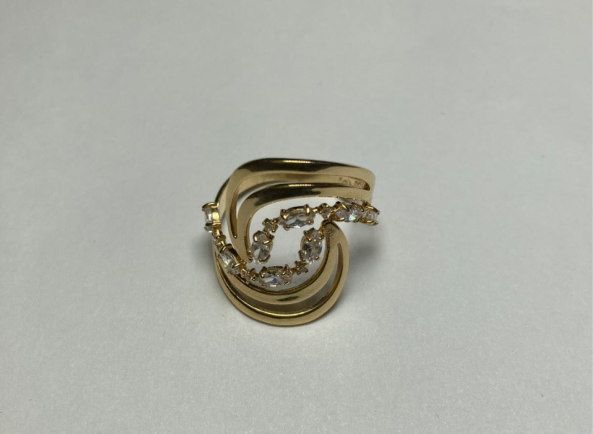 18K Yellow Gold  Ring with CZ